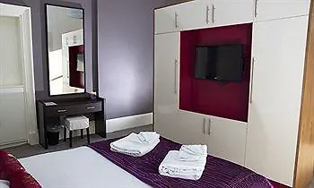 Capital Residence Edinburgh Apartment